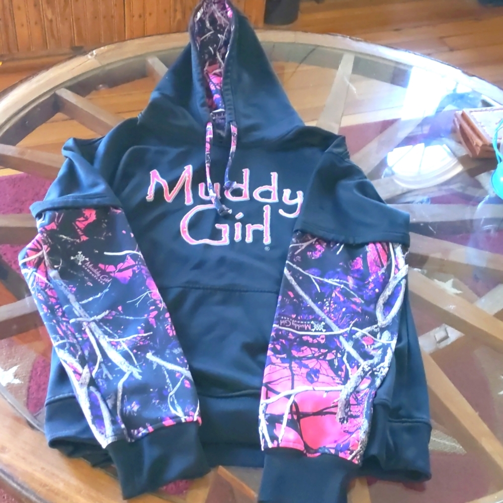 Muddy Girl Hoodie XL